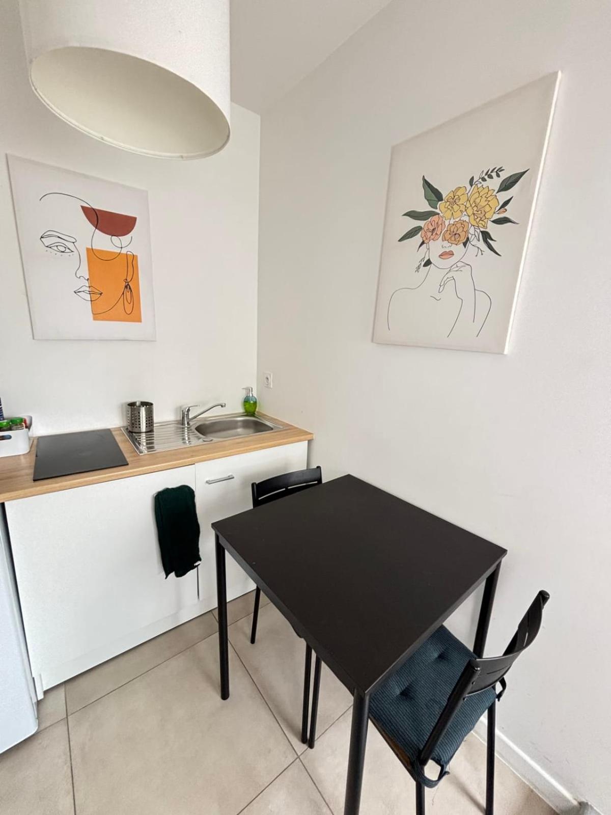 Vakantiehuis Soh Rent 2 Tv- Wifi Proche Gare *